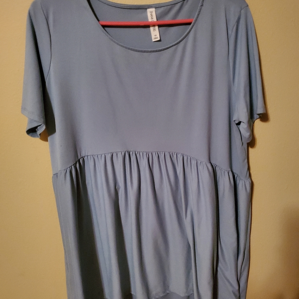 Plus size tunic. Was too big